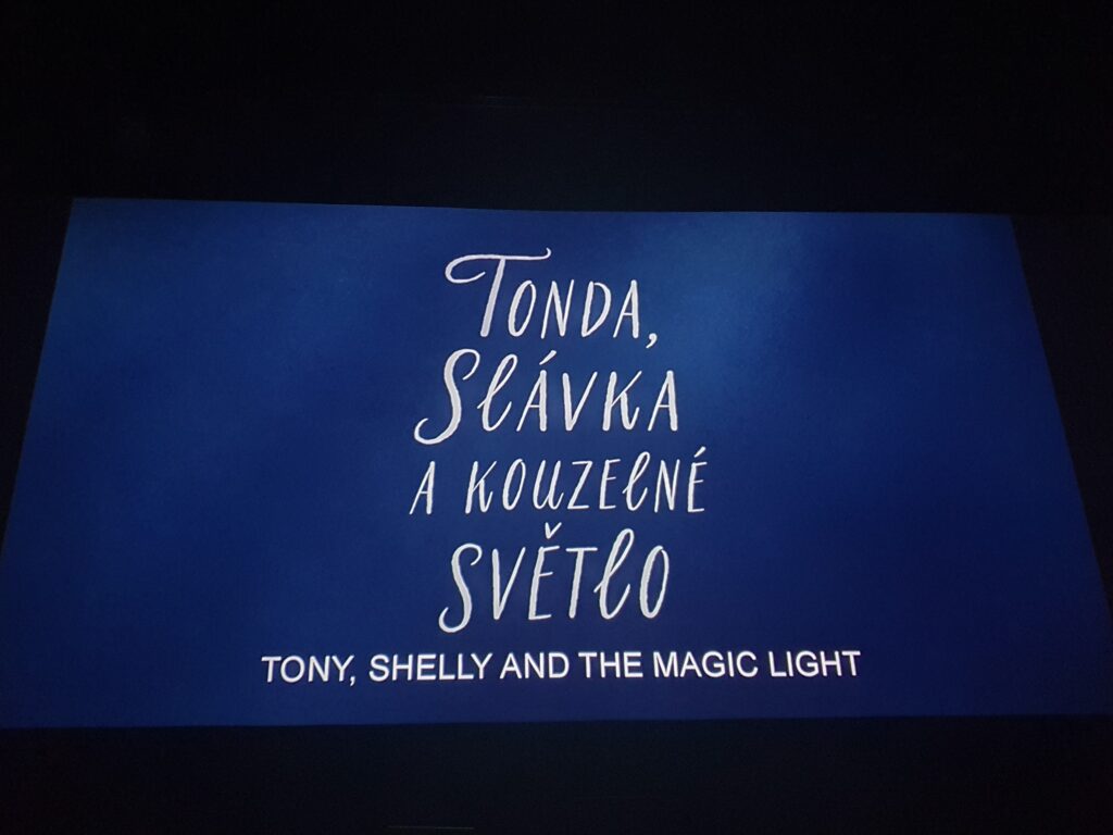 A je to tu. Světová premiéra filmu Tonda, Slávka a kouzelné světlo.